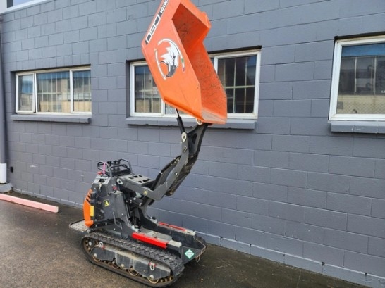 Cormidi Dumper with Hi Tip Bucket