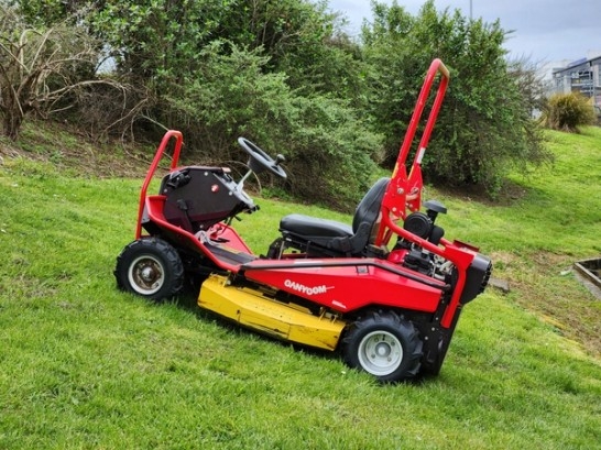 Second hand 4WD mower